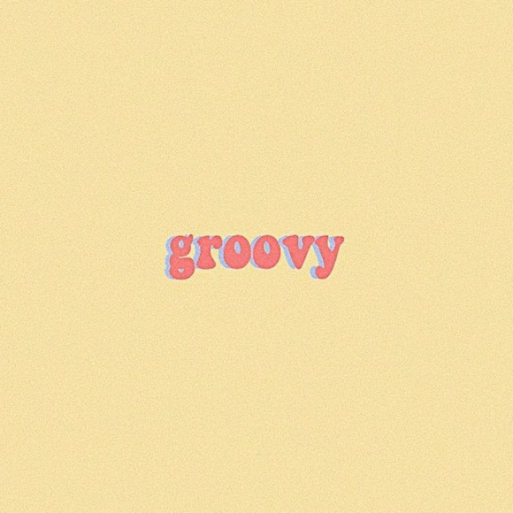 Meet your Posher, Naomi - Picture 1 of 1